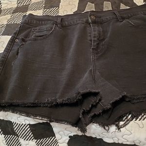 Old Navy Boyfriend Shorts Size 16